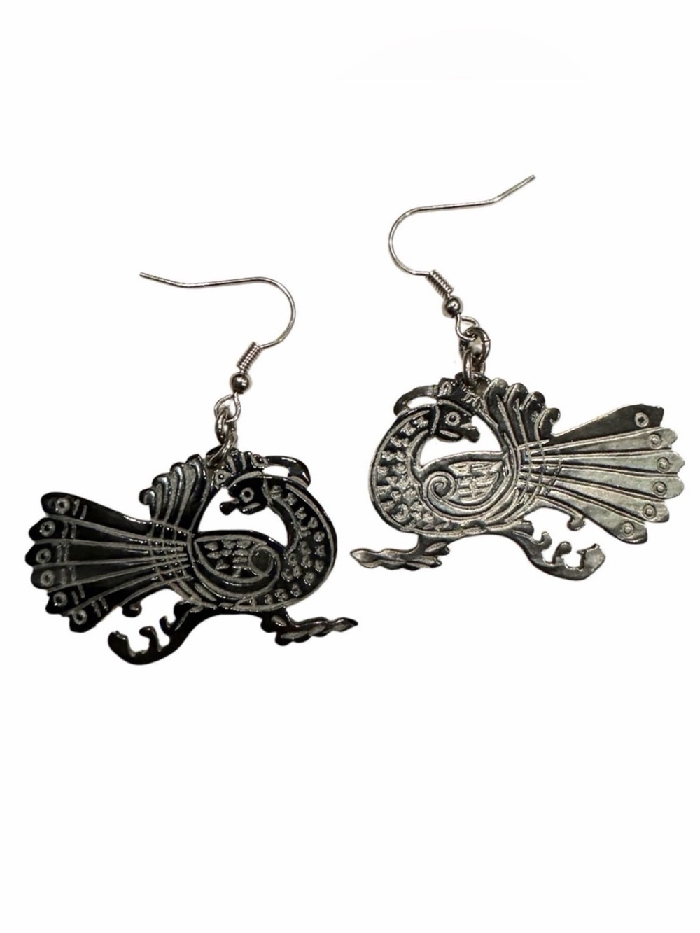 Black-lip Mother of Pearl Shell Peacock earrings